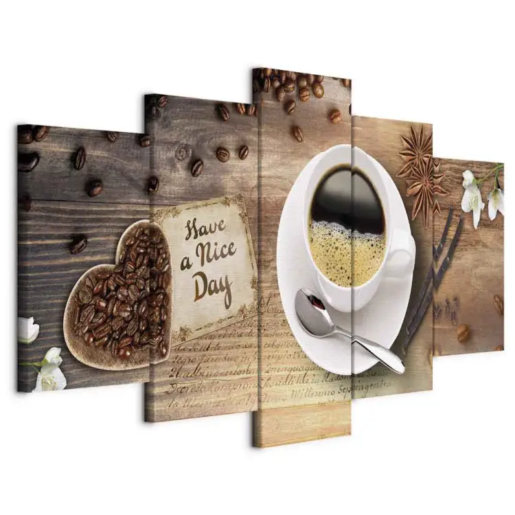 Parfum du matin (5 parties) - tasse de café parmi la nature morte
