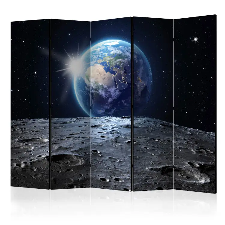 Vue sur la Planète Bleue II - lune dans le cosmos