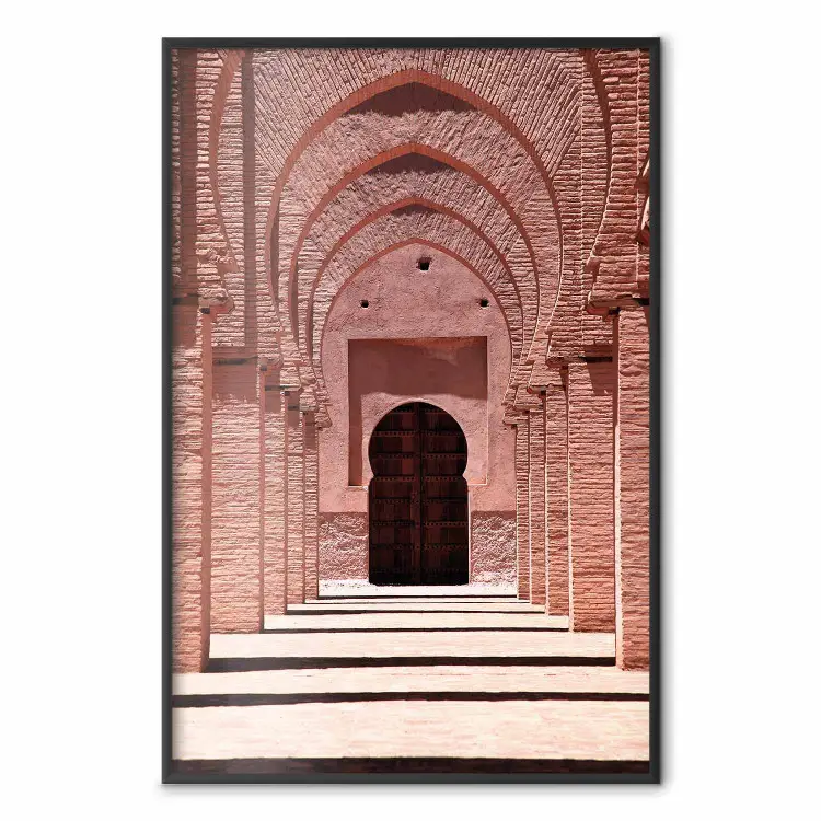 Arcades roses - colonnes en brique rose au Maroc