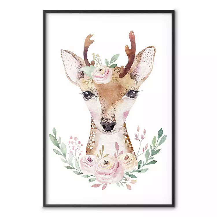 Cerf - portrait d'un animal charmant orné de fleurs