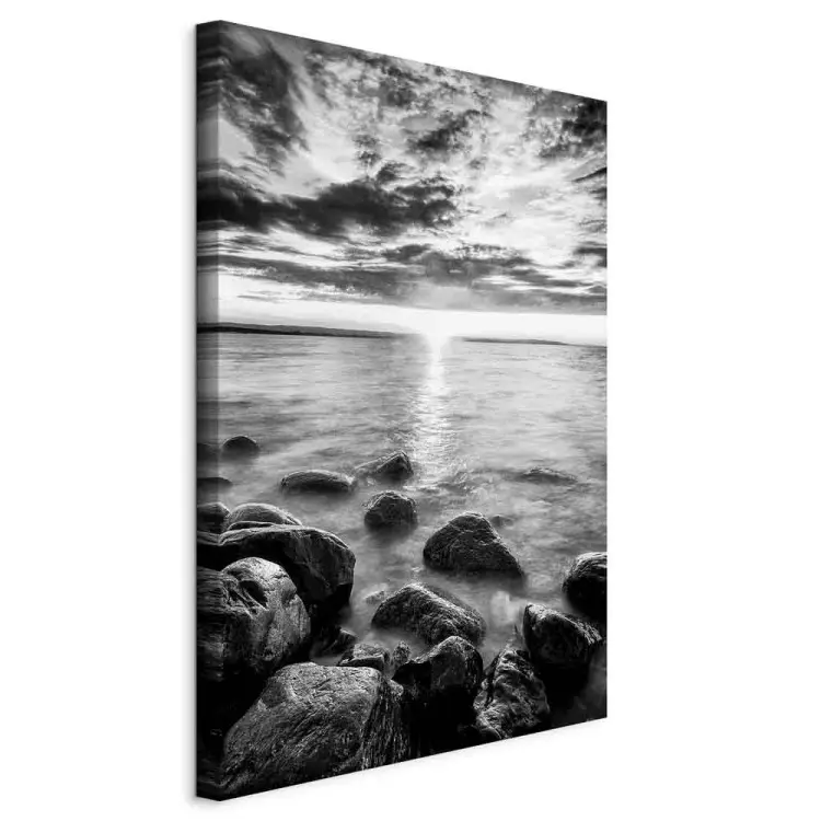 Matin scandinave vertical - Lever de soleil sur la mer