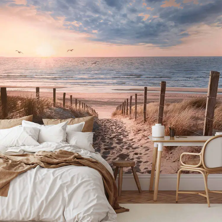 Sable venteux - paysage ensoleillé avec un accès à la plage et la mer