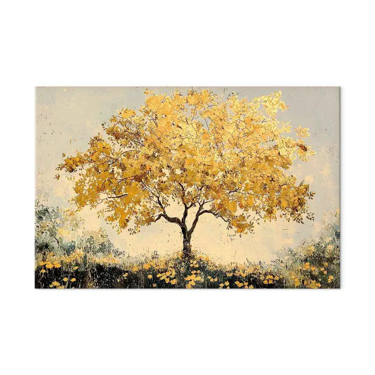 Couronne d’automne - grand arbre doré au milieu d’une clairière