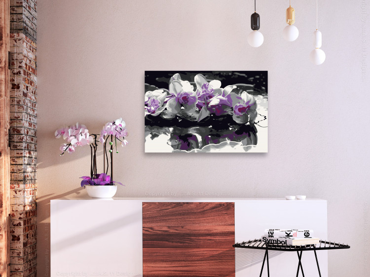Numéro d'art Orchidée violette (fond noir et reflet dans l'eau) 107508 additionalImage 2